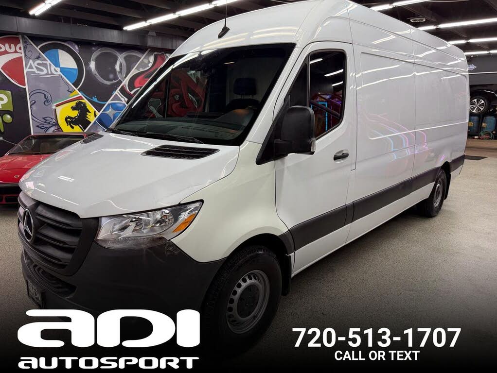 2020 Mercedes-Benz Sprinter 2500 170" WB Crew