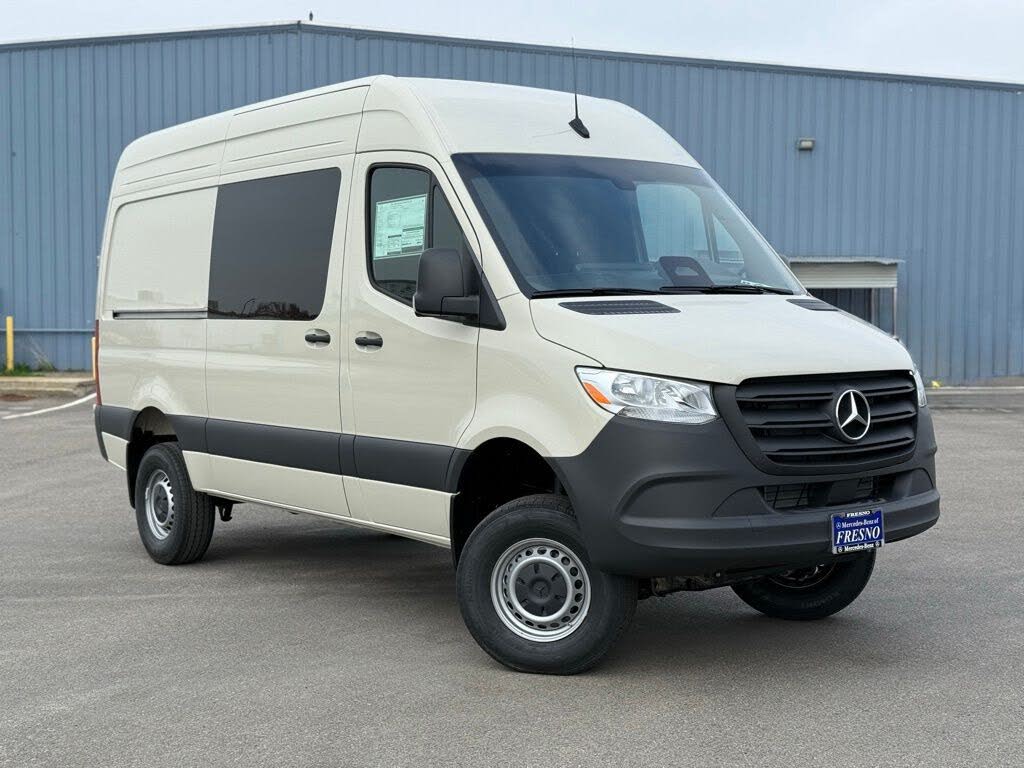 2026 Mercedes-Benz Sprinter 2500 144" WB Crew