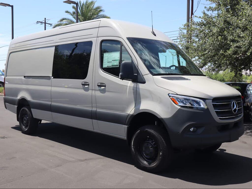 2026 Mercedes-Benz Sprinter 2500 170" WB Crew