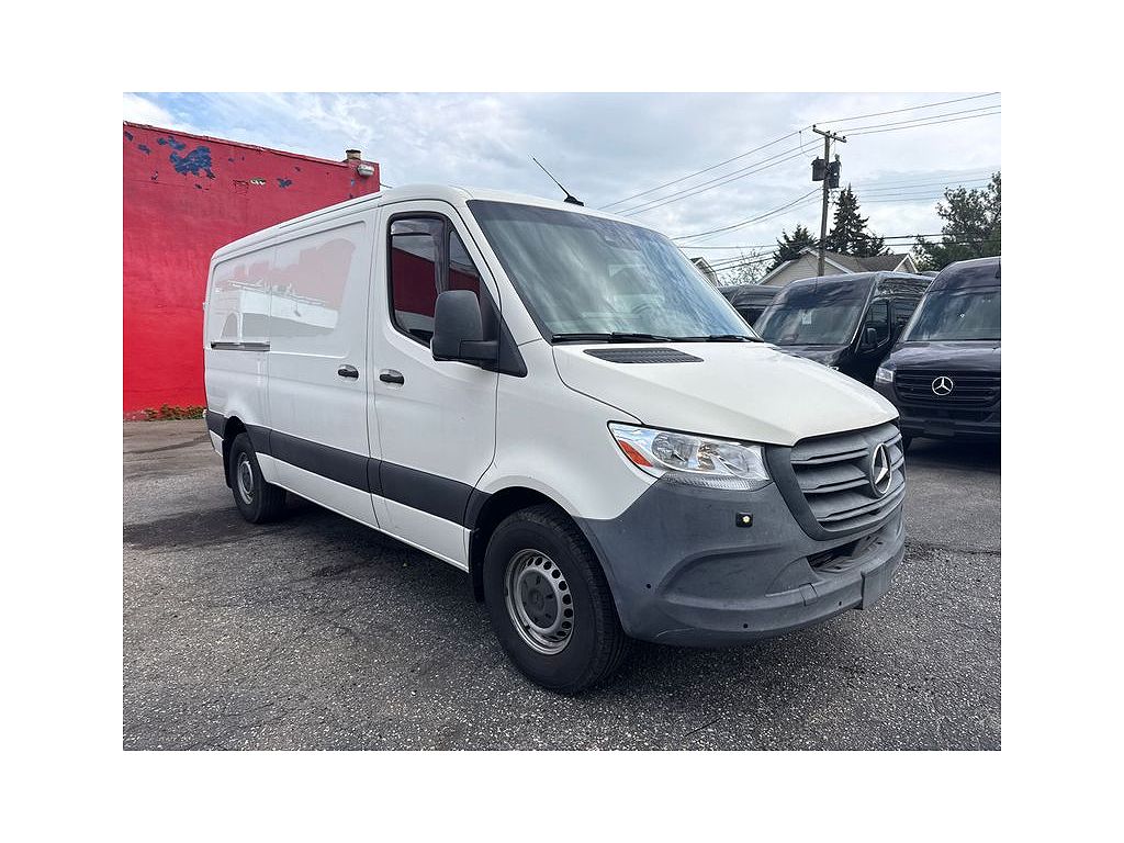 2021 Mercedes-Benz Sprinter 1500 144" WB Passenger