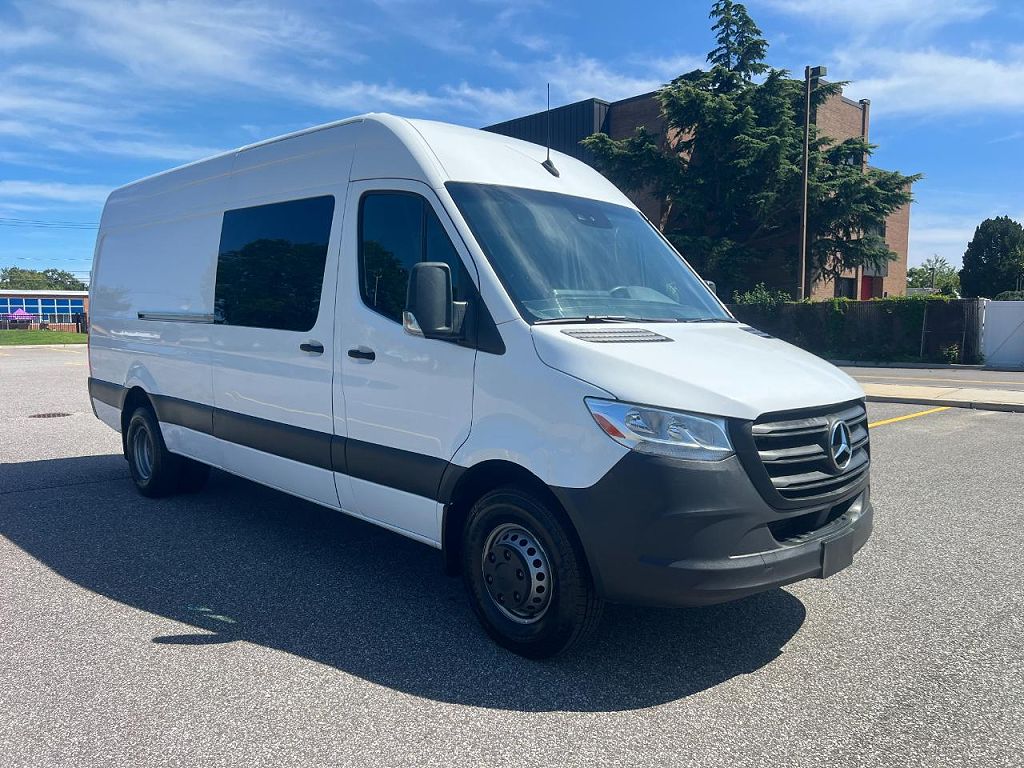 2023 Mercedes-Benz Sprinter 3500 XD 170-in. WB