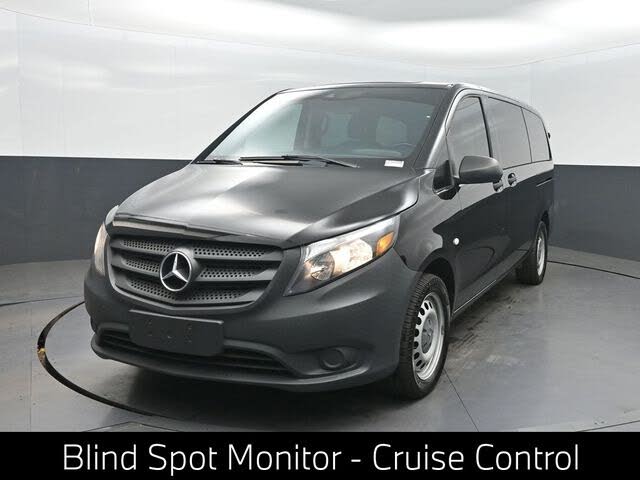 2020 Mercedes-Benz Metris Worker Passenger