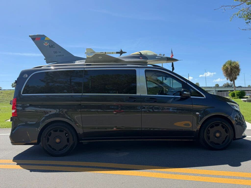 2021 Mercedes-Benz Metris Passenger