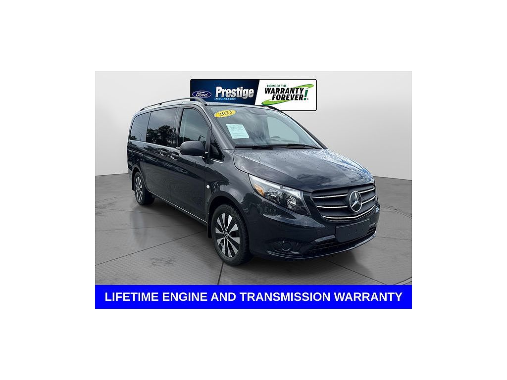 2023 Mercedes-Benz Metris Passenger