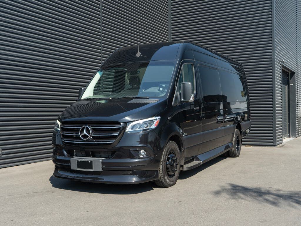 2024 Mercedes-Benz Sprinter 3500XD