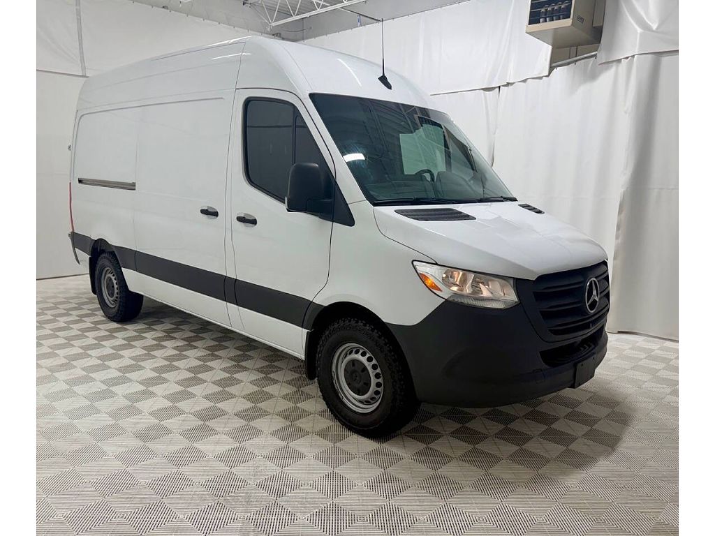 2022 Mercedes-Benz Sprinter 2500 144" WB Cargo