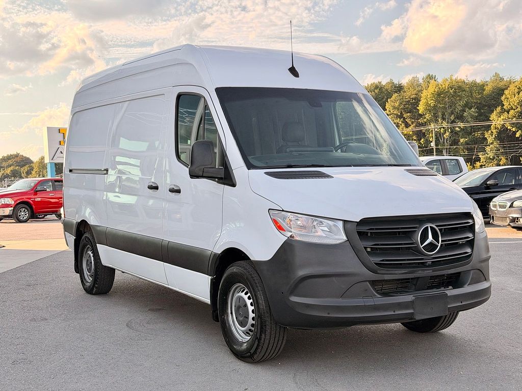 2021 Mercedes-Benz Sprinter 2500 Cargo 144 WB