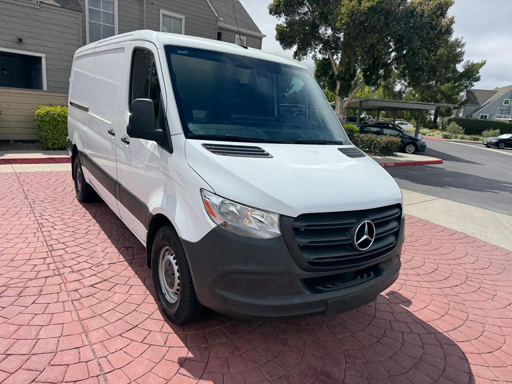 2022 Mercedes-Benz Sprinter 2500 144" WB Cargo