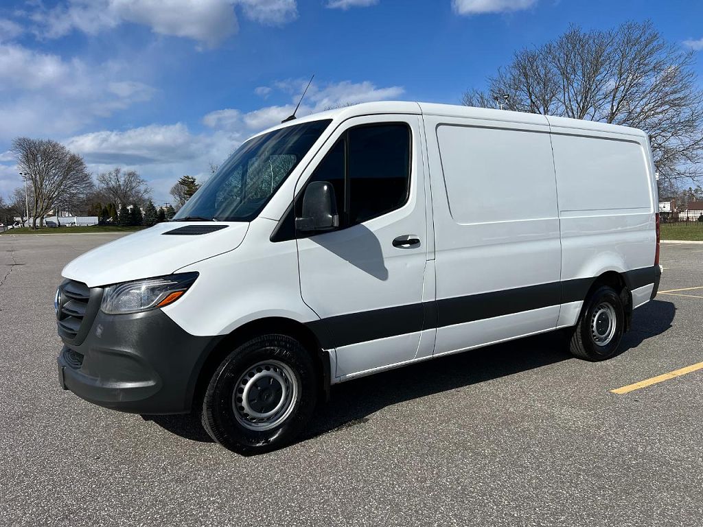 2022 Mercedes-Benz Sprinter 2500 144" WB Cargo