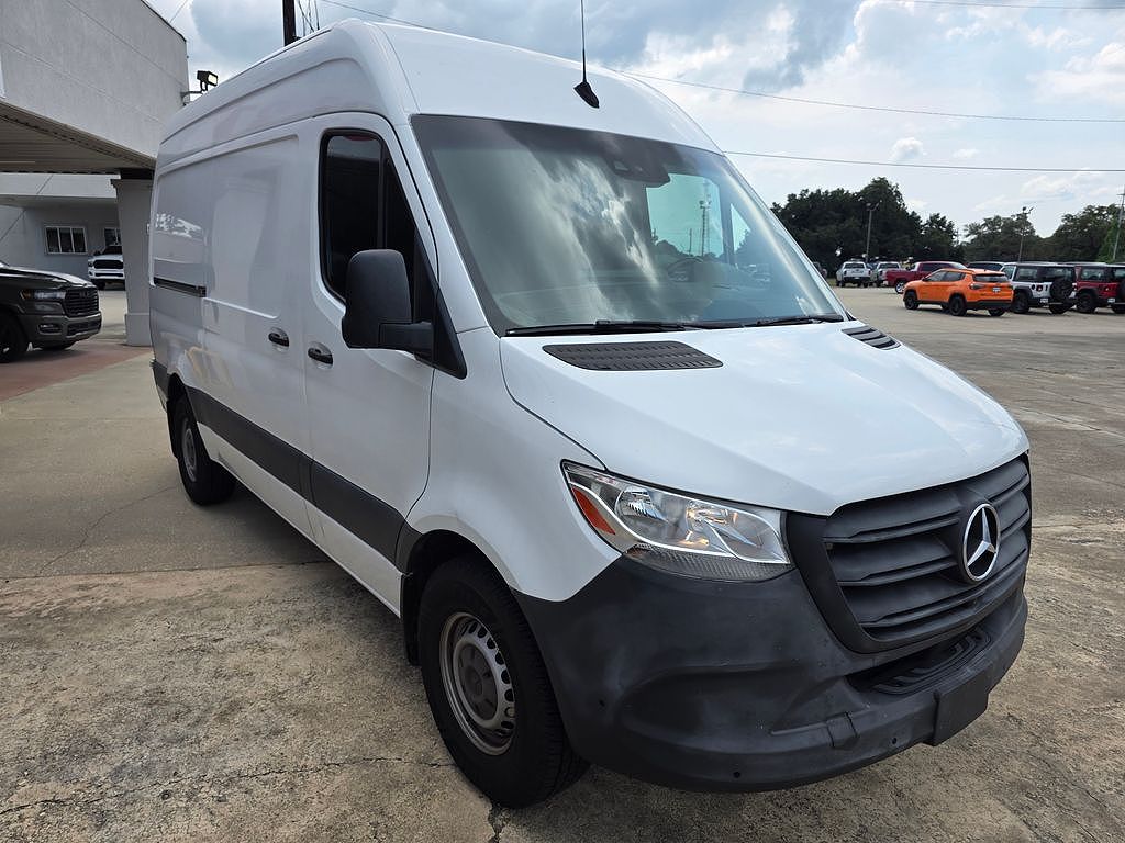 2021 Mercedes-Benz Sprinter 2500 144" WB Cargo