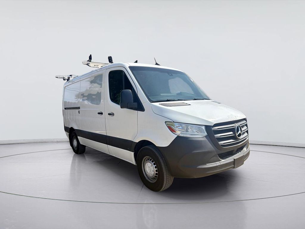2021 Mercedes-Benz Sprinter 2500 144" WB Cargo