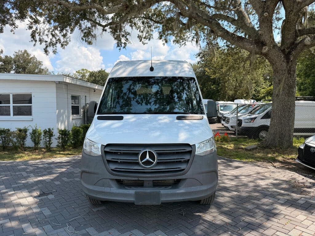 2022 Mercedes-Benz Sprinter 2500 170" WB Cargo