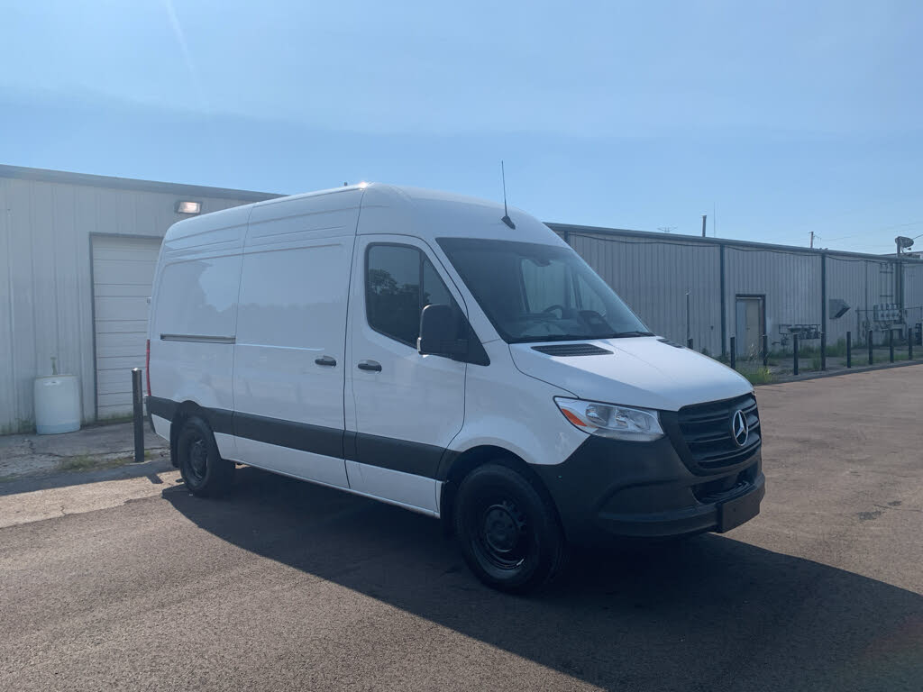 2025 Mercedes-Benz Sprinter 2500 144" WB Cargo