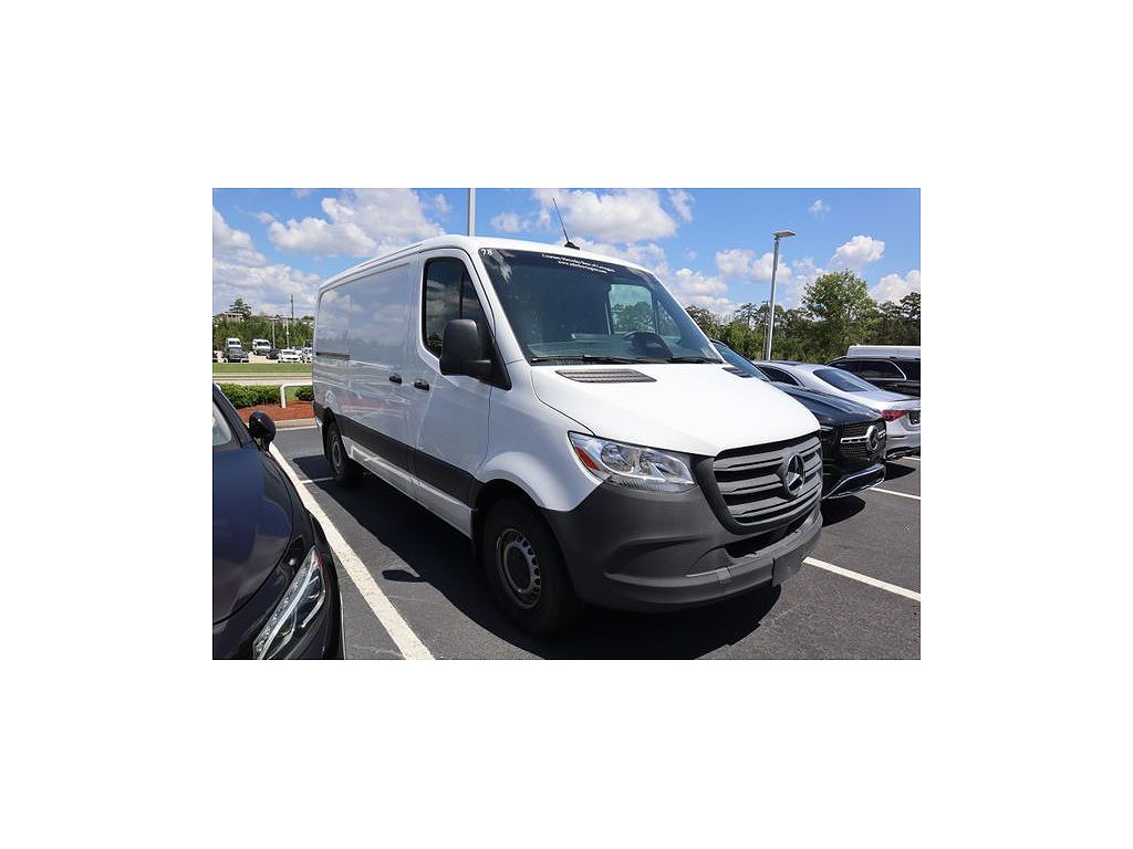 2025 Mercedes-Benz Sprinter 2500 144" WB Cargo
