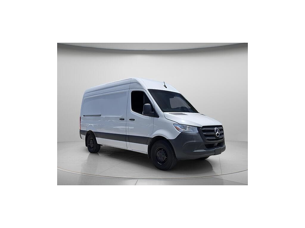 2025 Mercedes-Benz Sprinter 2500 Standard Roof 4-Cyl Diesel