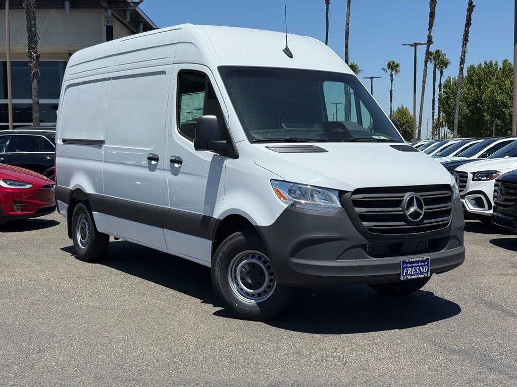 2026 Mercedes-Benz Sprinter 2500 144" WB Cargo