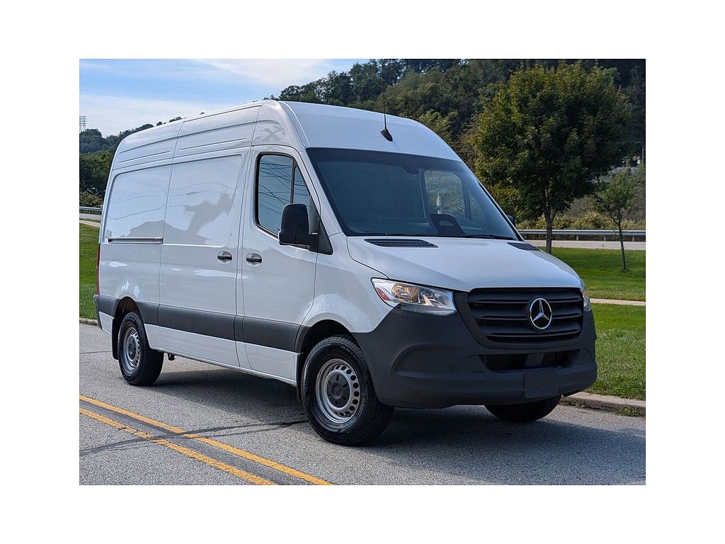 2025 Mercedes-Benz Sprinter 2500 High Roof 4-Cyl Diesel HO