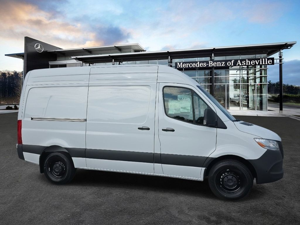 2026 Mercedes-Benz Sprinter 2500 144" WB Cargo
