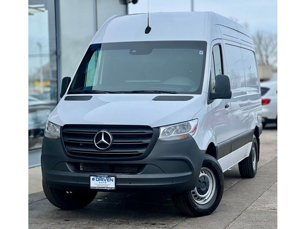 2024 Mercedes-Benz Sprinter 2500 144" WB Cargo
