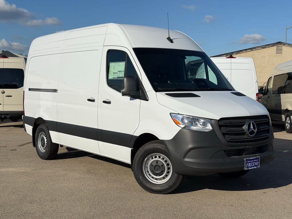 2026 Mercedes-Benz Sprinter 2500 144" WB Cargo