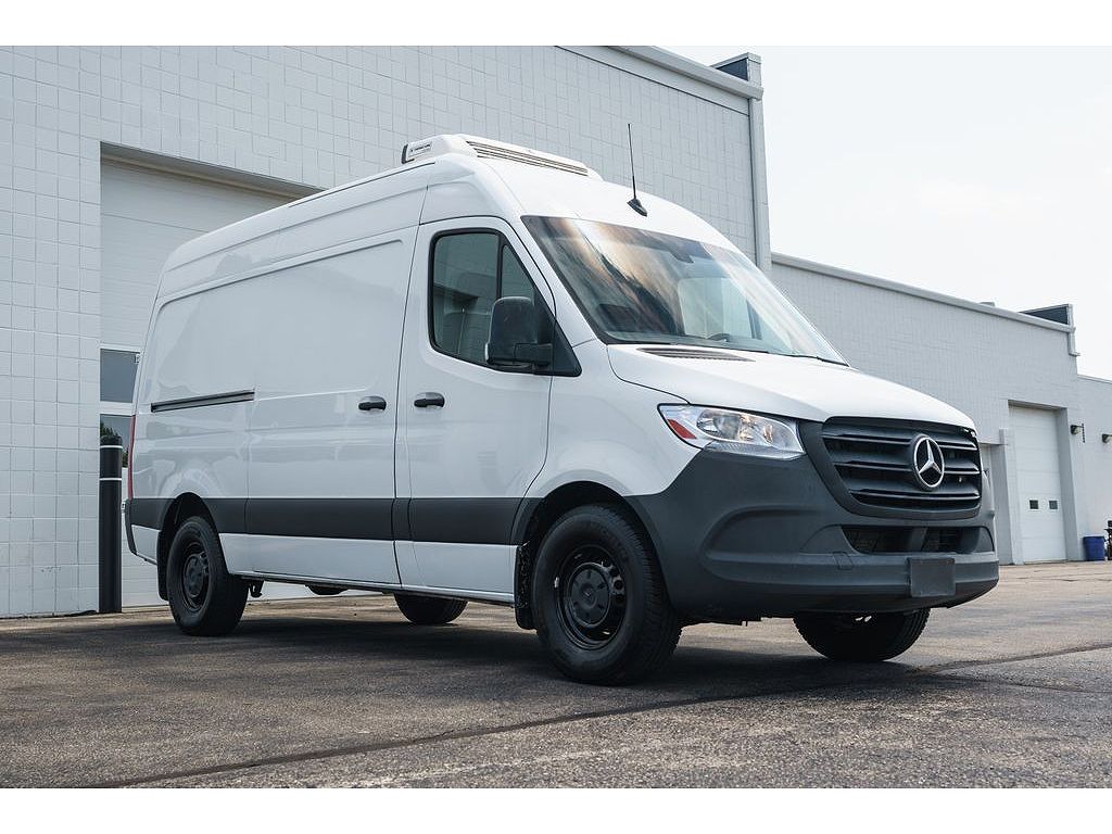 2023 Mercedes-Benz Sprinter 2500 144" WB Cargo