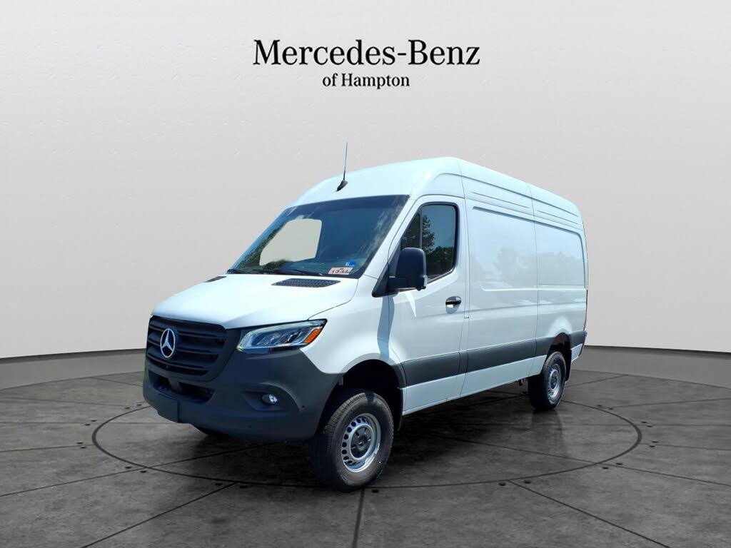 2026 Mercedes-Benz Sprinter 2500 144" WB Cargo