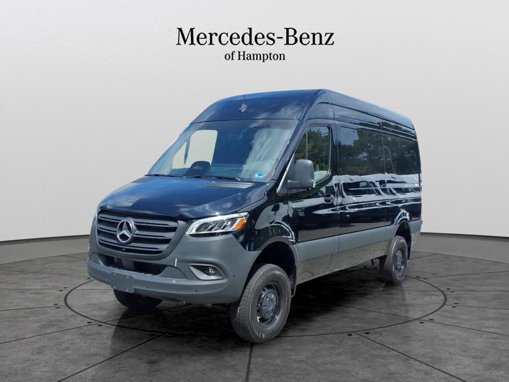2026 Mercedes-Benz Sprinter 2500 144" WB Cargo