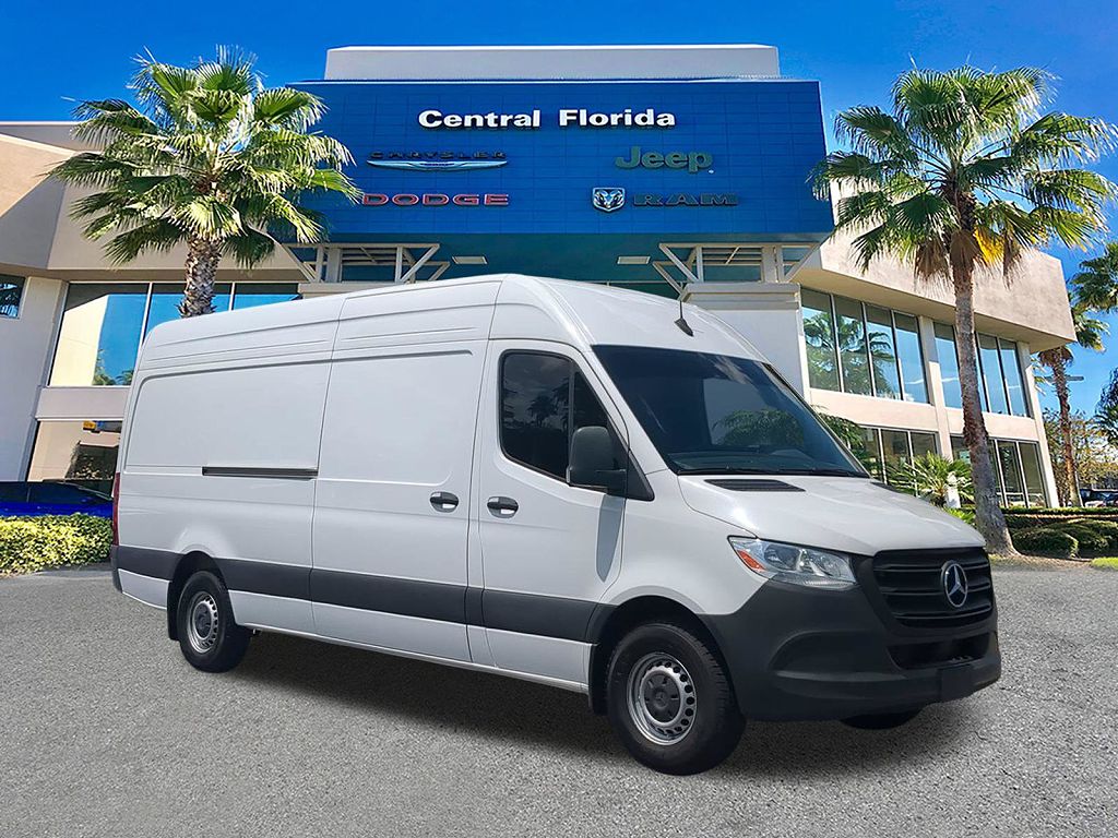 2024 Mercedes-Benz Sprinter 2500 170" WB Cargo