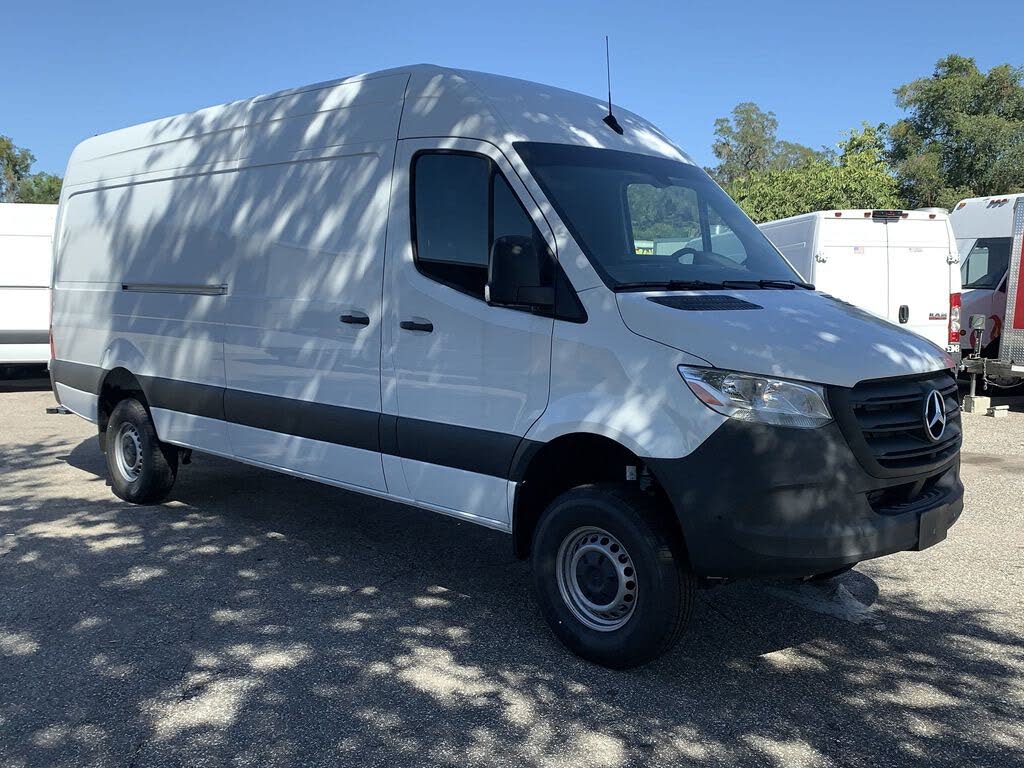 2023 Mercedes-Benz Sprinter 2500 170" WB Cargo