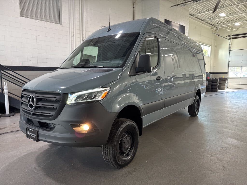 2026 Mercedes-Benz Sprinter 2500 170" WB Cargo