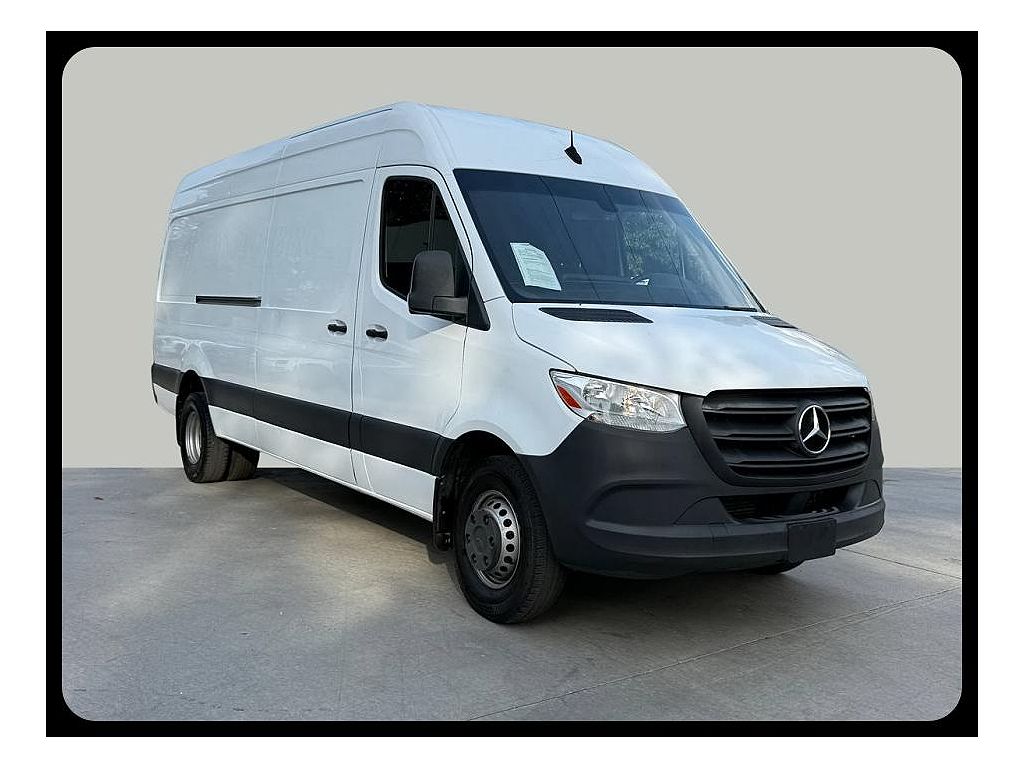 2022 Mercedes-Benz Sprinter 3500 170" WB Cargo