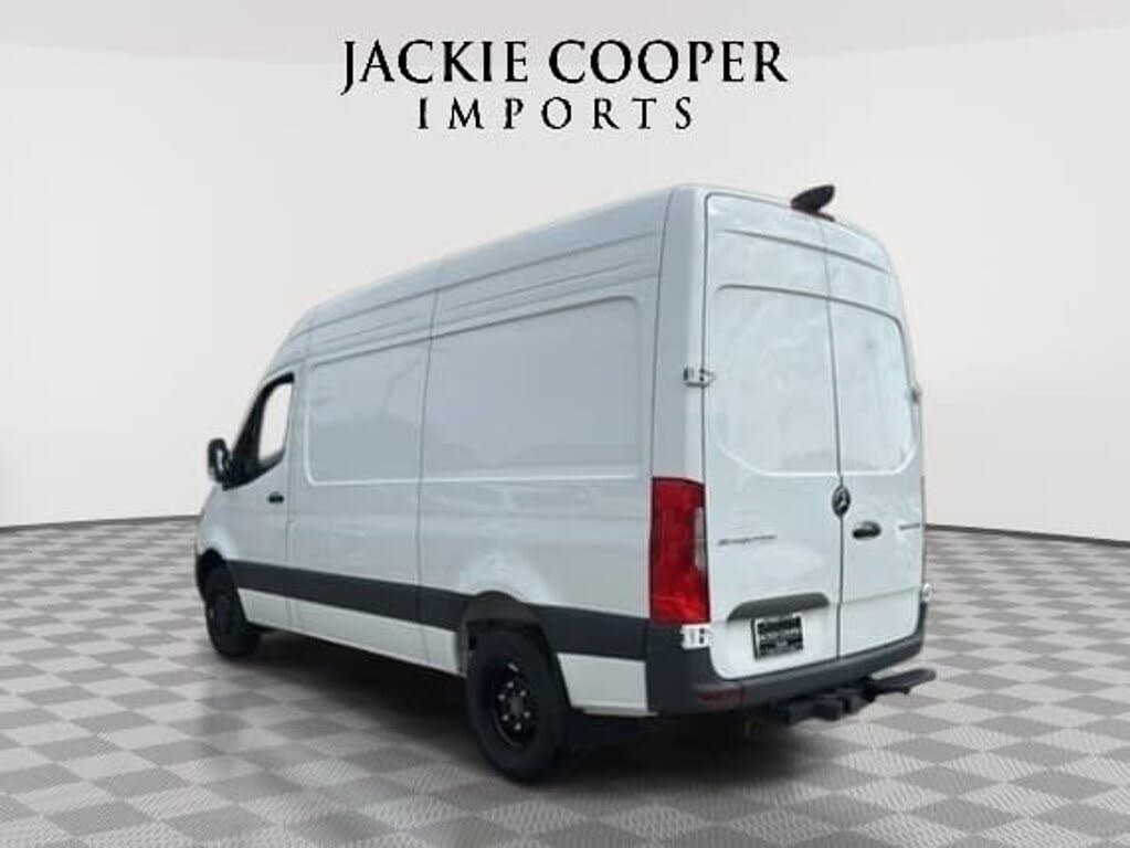 2024 Mercedes-Benz Sprinter 3500 144" WB Cargo