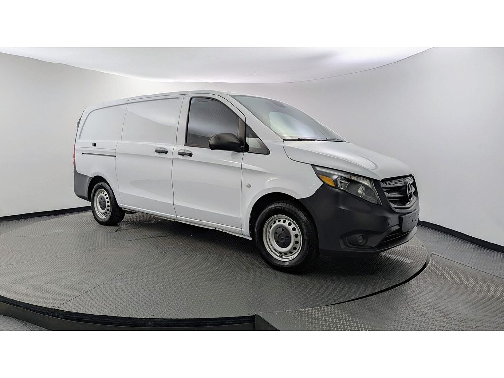 2022 Mercedes-Benz Metris 126" WB Cargo