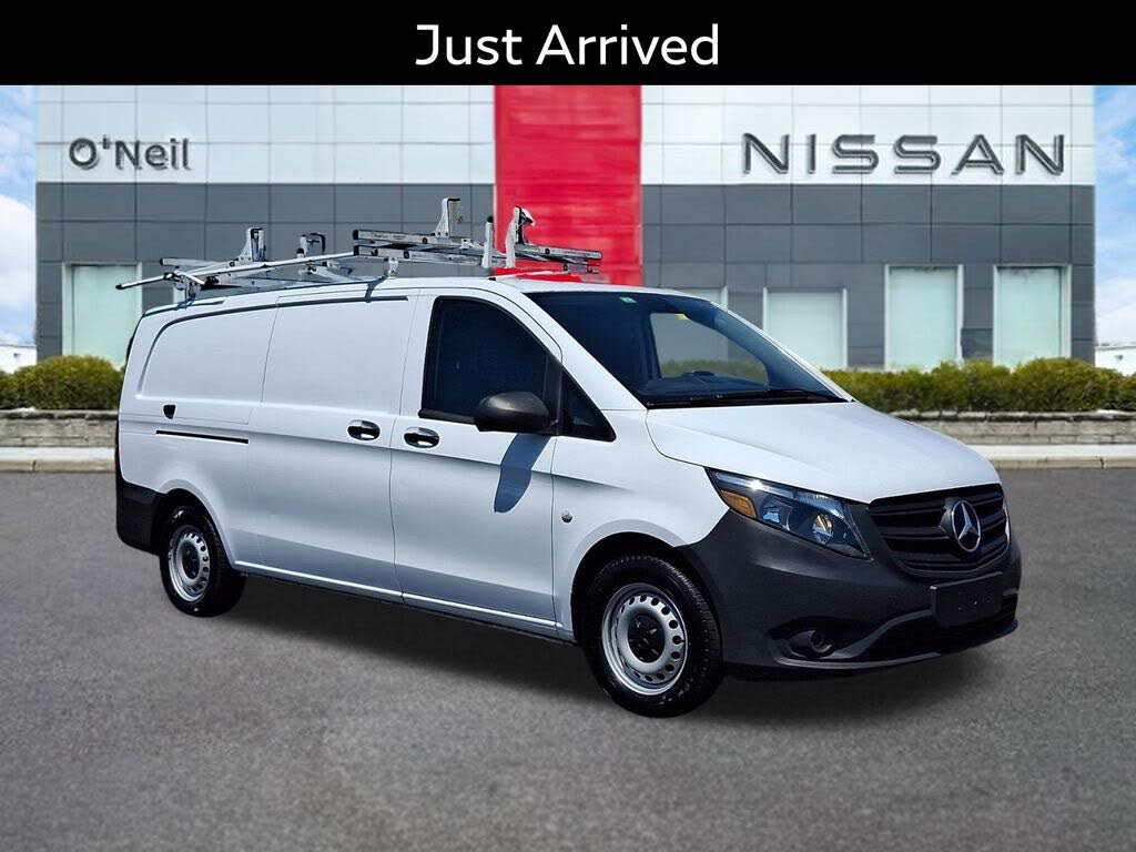 2023 Mercedes-Benz Metris 135" WB Cargo