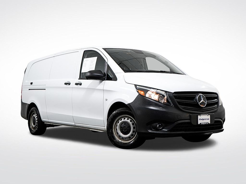 2023 Mercedes-Benz Metris 135" WB Cargo