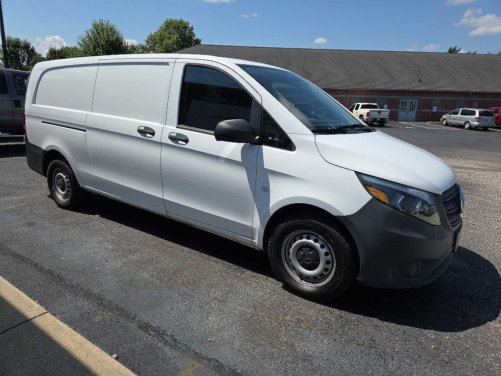 2021 Mercedes-Benz Metris 135" WB Cargo