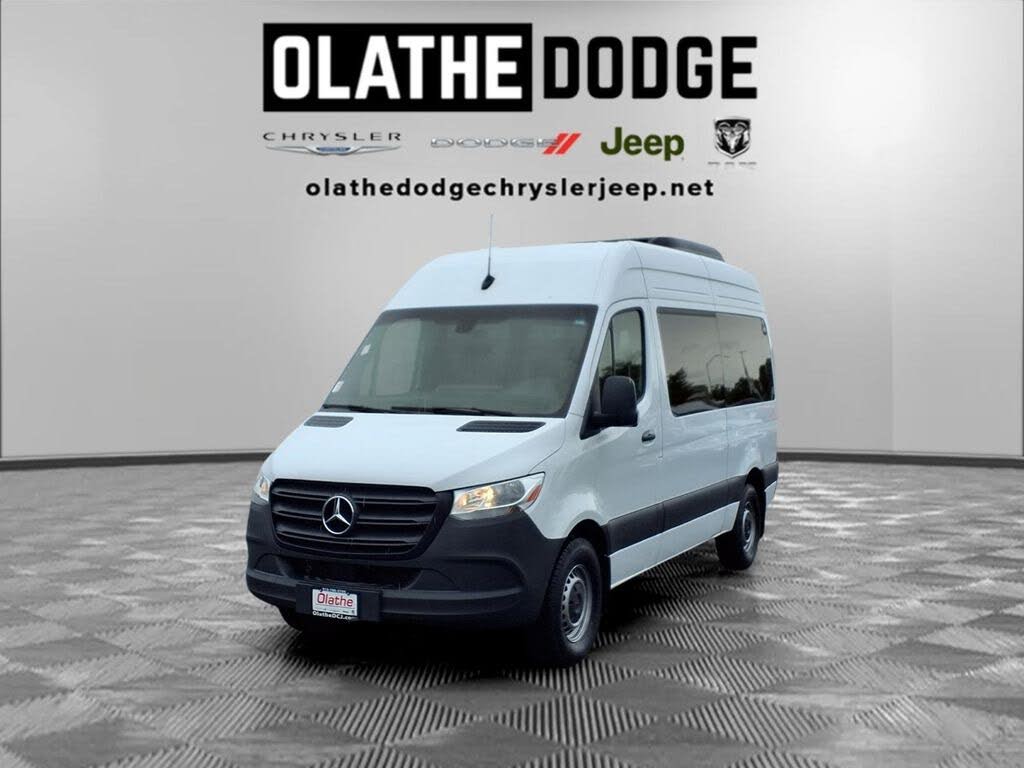 2024 Mercedes-Benz Sprinter 2500 144" WB Passenger