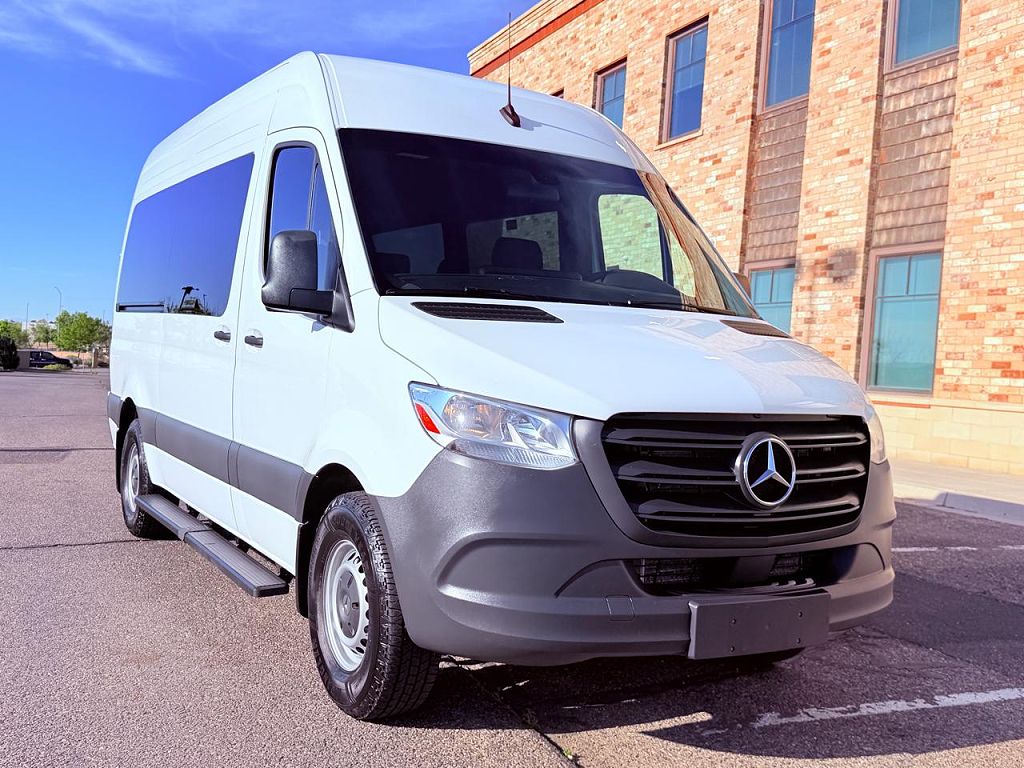 2024 Mercedes-Benz Sprinter 2500 144" WB Passenger