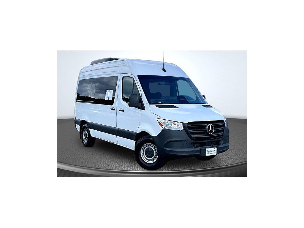 2025 Mercedes-Benz Sprinter 2500 144" WB Passenger