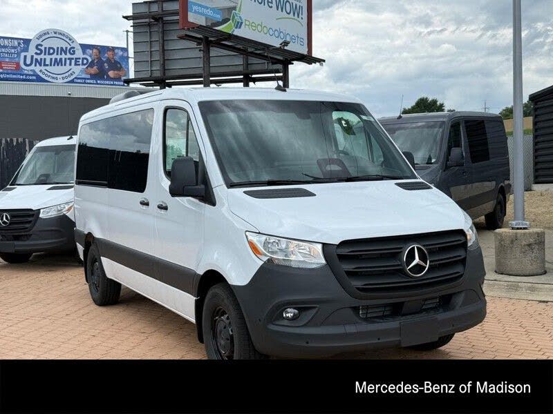 2026 Mercedes-Benz Sprinter 2500 144" WB Passenger