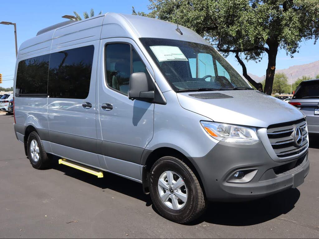2026 Mercedes-Benz Sprinter 2500 144" WB Passenger