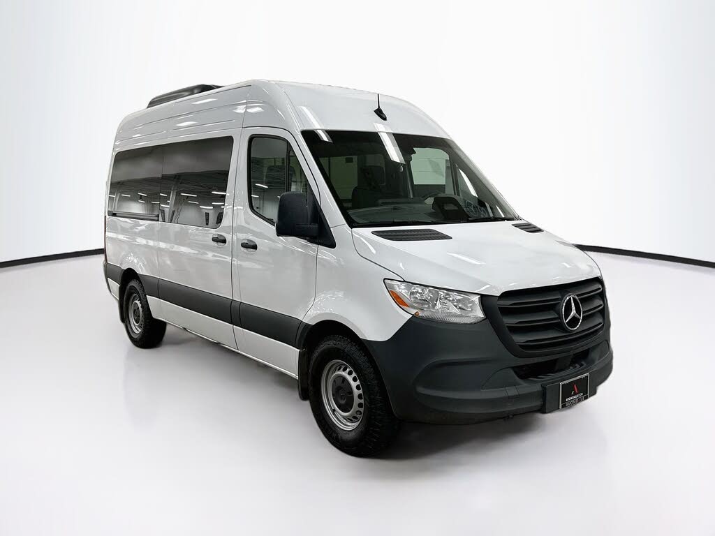 2025 Mercedes-Benz Sprinter 2500 144" WB Passenger