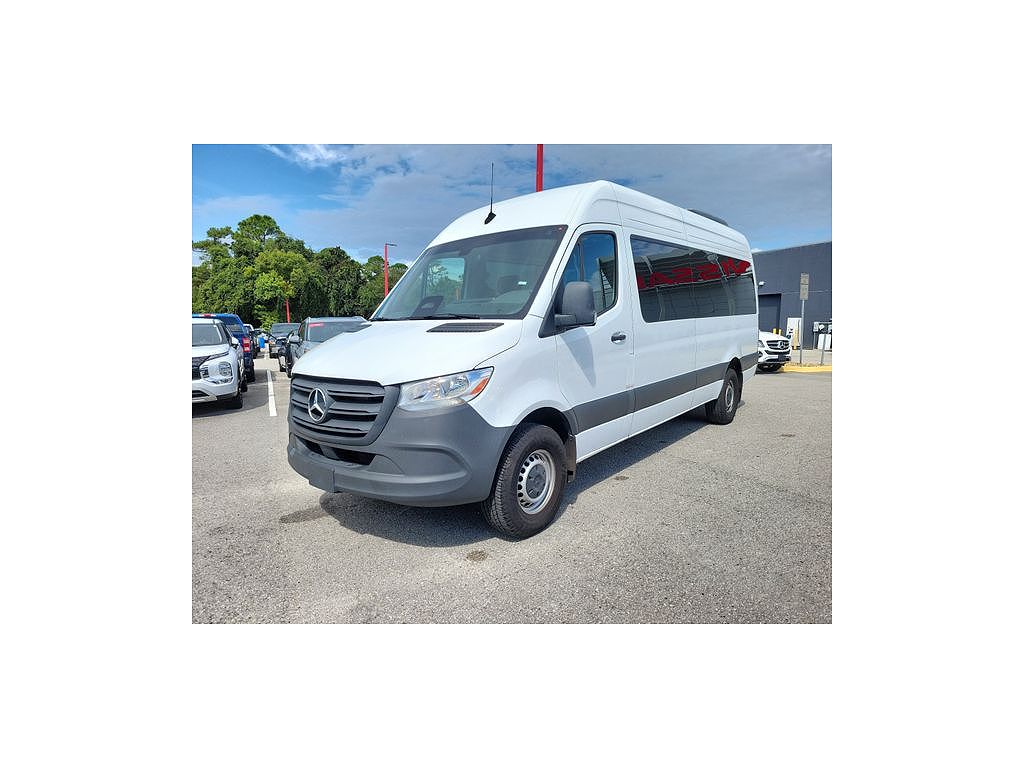 2025 Mercedes-Benz Sprinter 2500 170" WB Passenger