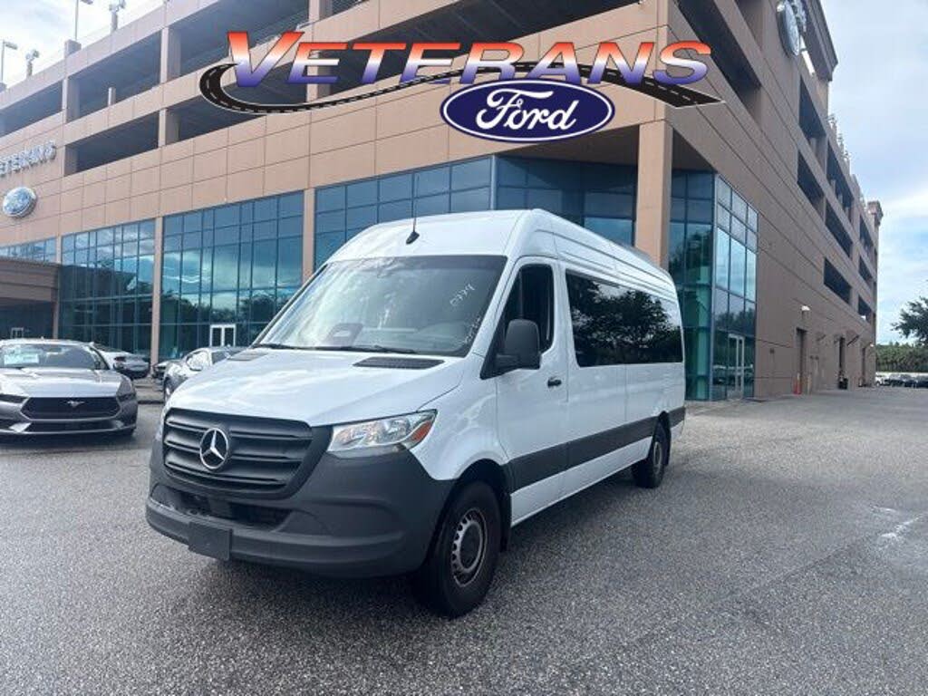 2025 Mercedes-Benz Sprinter 2500 170" WB Passenger
