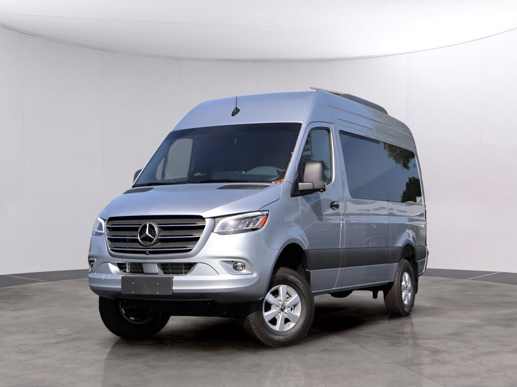 2026 Mercedes-Benz Sprinter 2500 144" WB Passenger