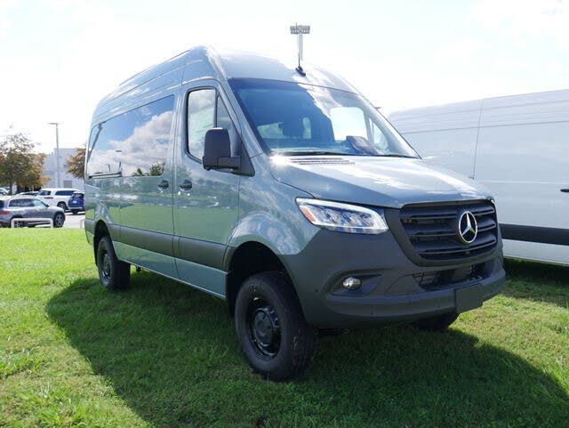 2026 Mercedes-Benz Sprinter 2500 144" WB Passenger