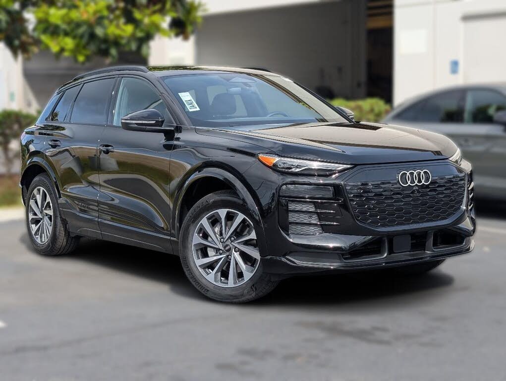 2027 Audi Q6 e-tron Premium