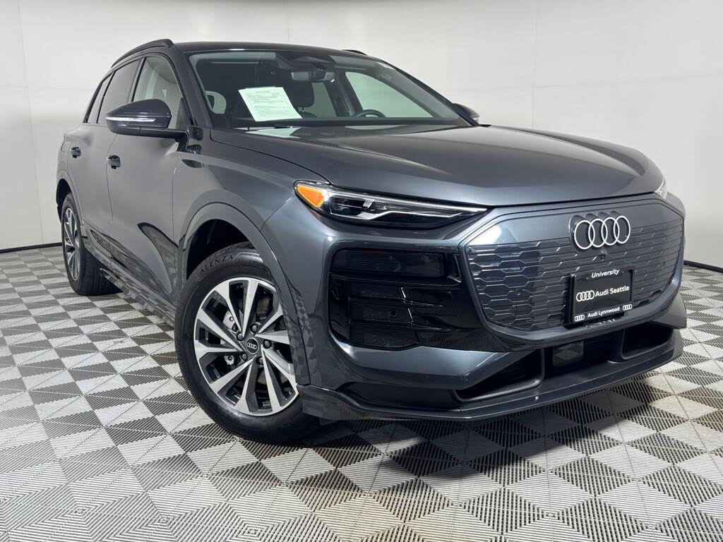 2025 Audi Q6 e-tron Premium
