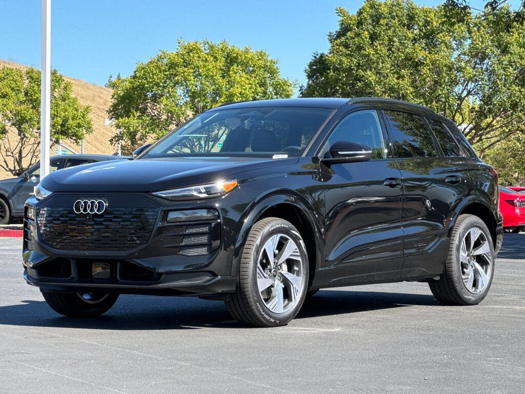 2027 Audi Q6 e-tron Premium