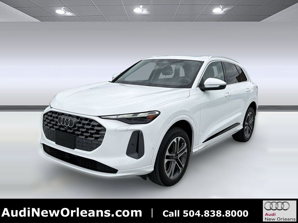 2025 Audi Q5 Premium